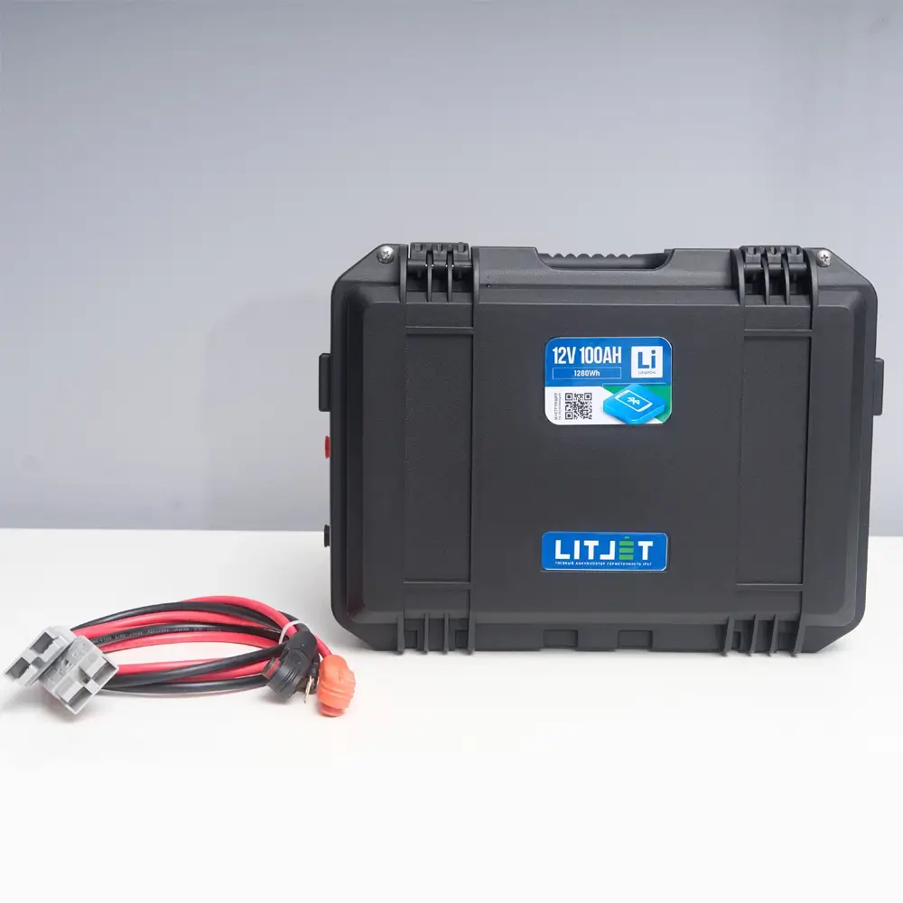 Литиевый аккумулятор тяговый LITJET SMART LiFePO4 12V 100Ah 1280Wh с Bluetooth in strongcase 12 аккумулятор тяговый LITJET SMART LiFePO4 12V 100Ah 1280Wh фото спереди