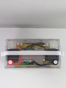 тяговый аккумулятор lifepo4 12v150ah в прозрачном корпусе вид сверху